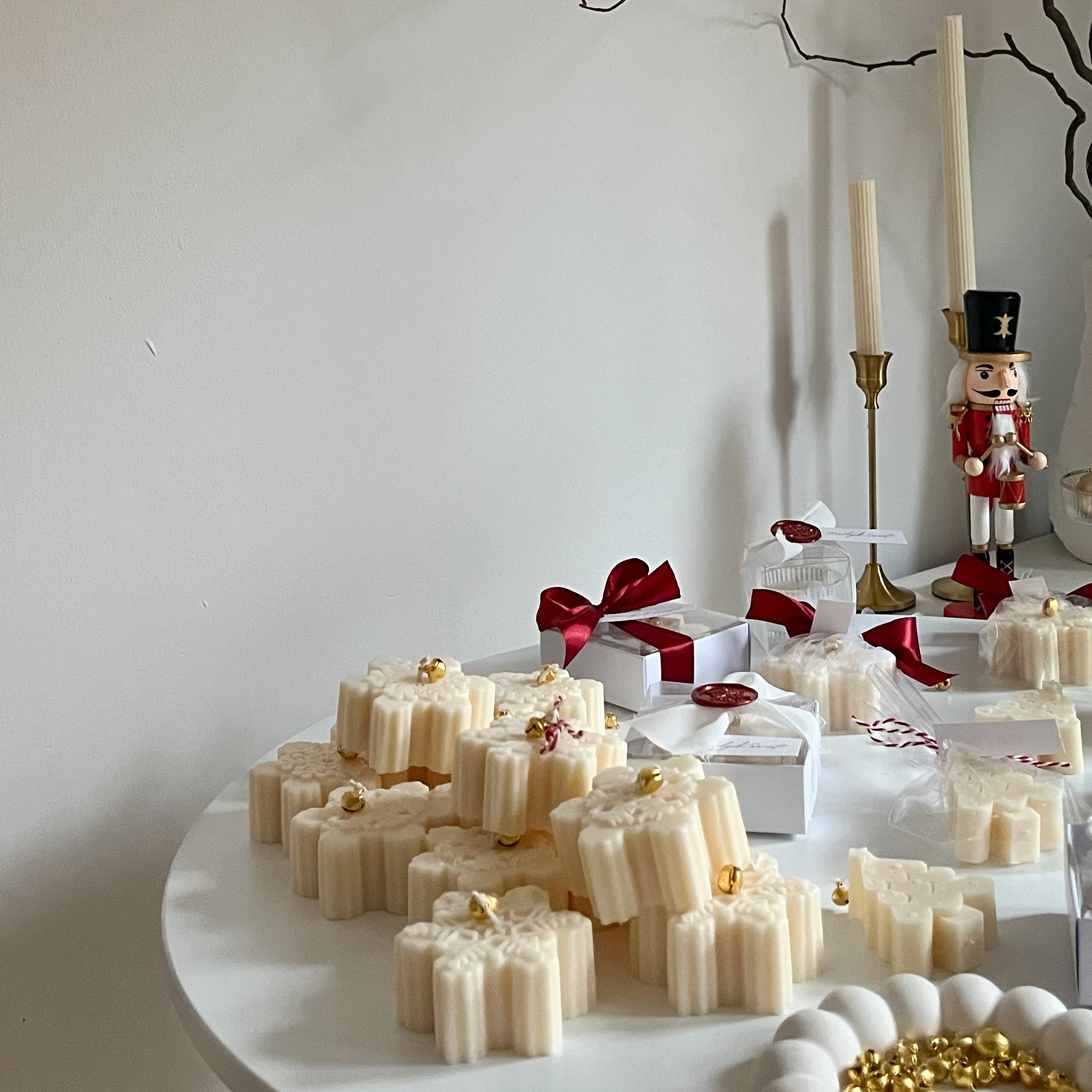 Świeca Snowflake - obrazek 2